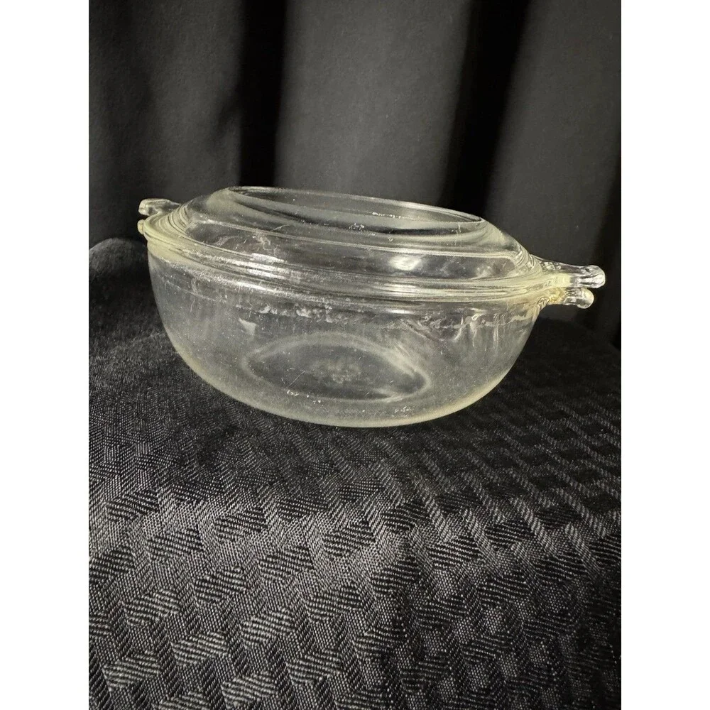 Vintage Pyrex Clear Bowl With Lid